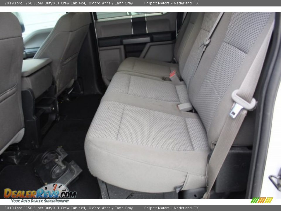 2019 Ford F250 Super Duty XLT Crew Cab 4x4 Oxford White / Earth Gray Photo #20