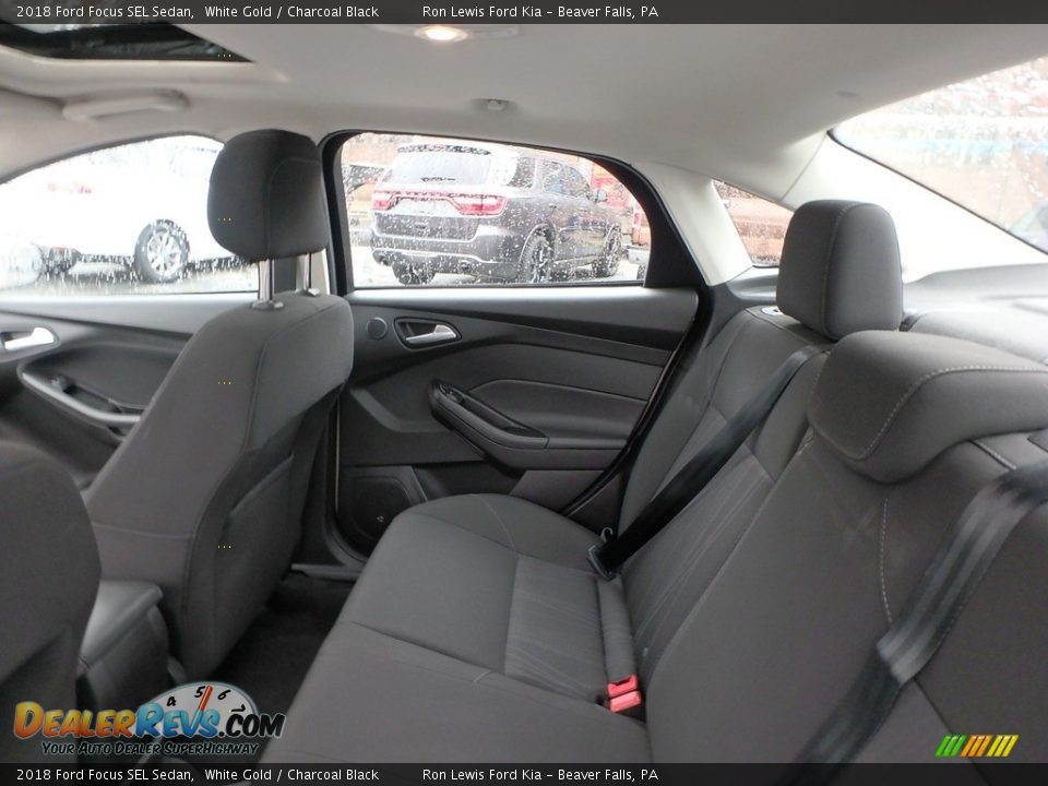 2018 Ford Focus SEL Sedan White Gold / Charcoal Black Photo #14