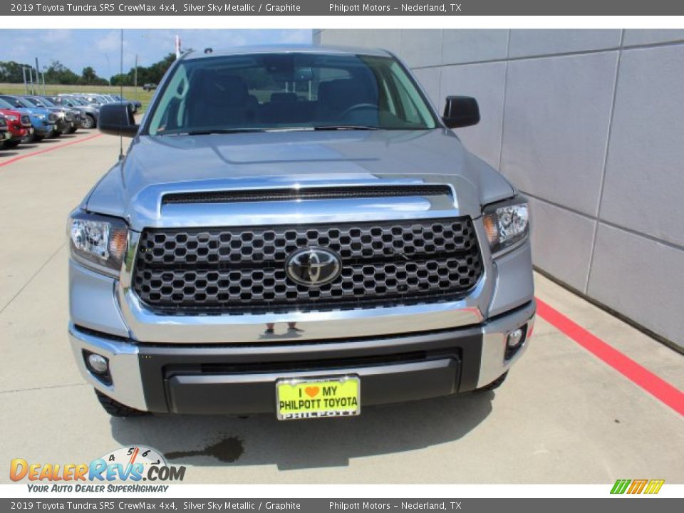 2019 Toyota Tundra SR5 CrewMax 4x4 Silver Sky Metallic / Graphite Photo #3