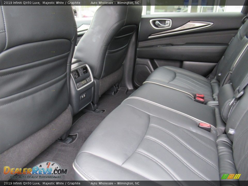 2019 Infiniti QX60 Luxe Majestic White / Graphite Photo #10