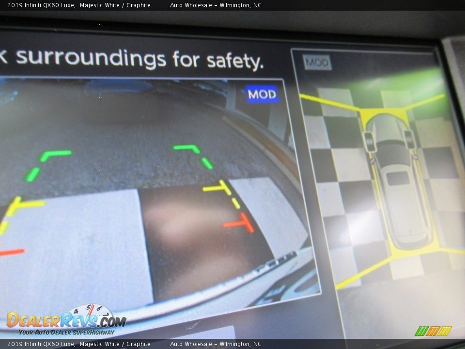 2019 Infiniti QX60 Luxe Majestic White / Graphite Photo #18