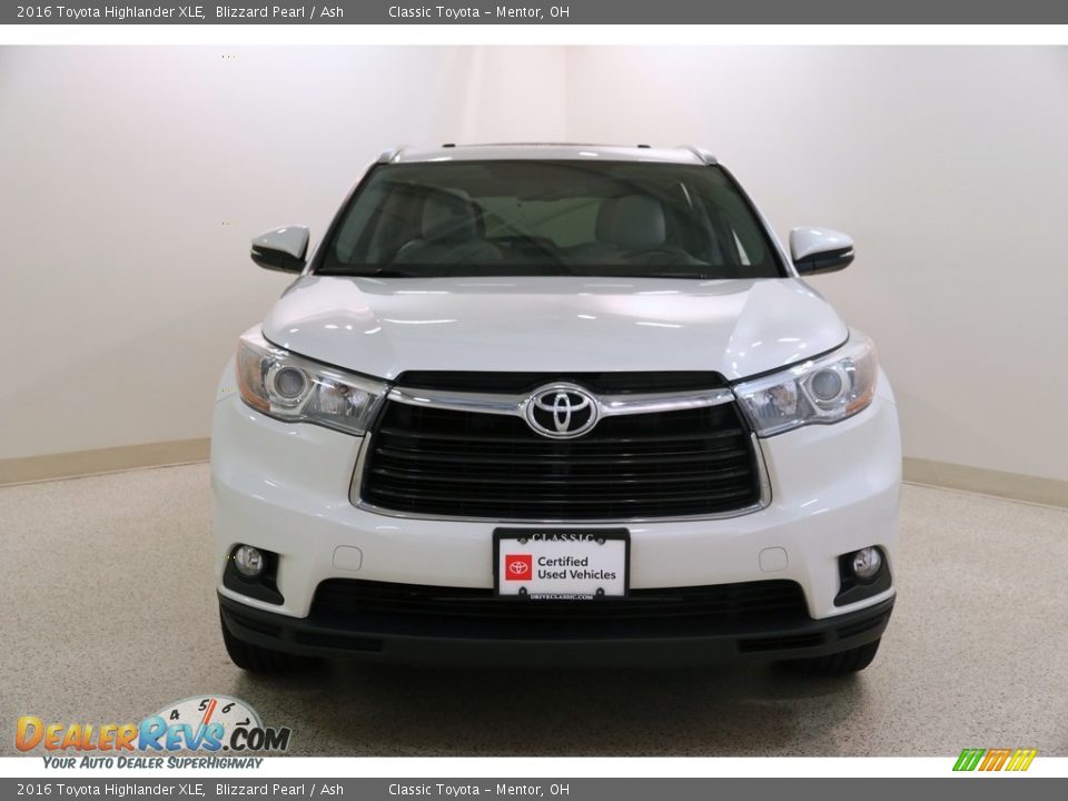 2016 Toyota Highlander XLE Blizzard Pearl / Ash Photo #2
