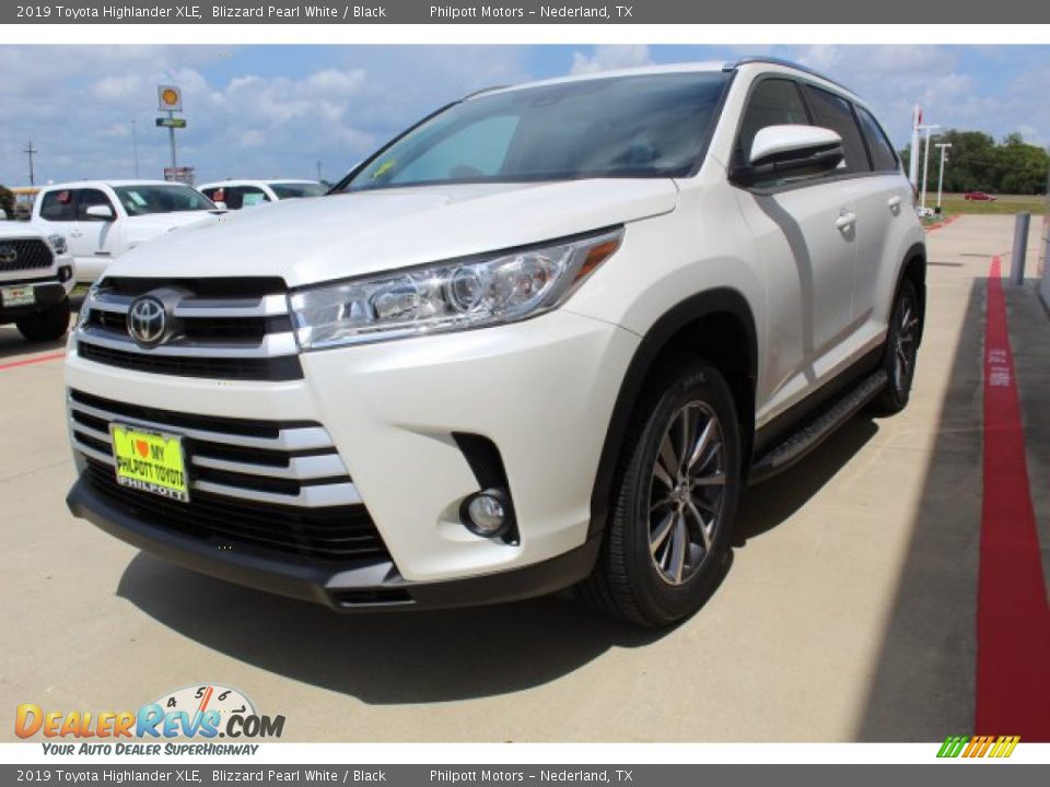 2019 Toyota Highlander XLE Blizzard Pearl White / Black Photo #4