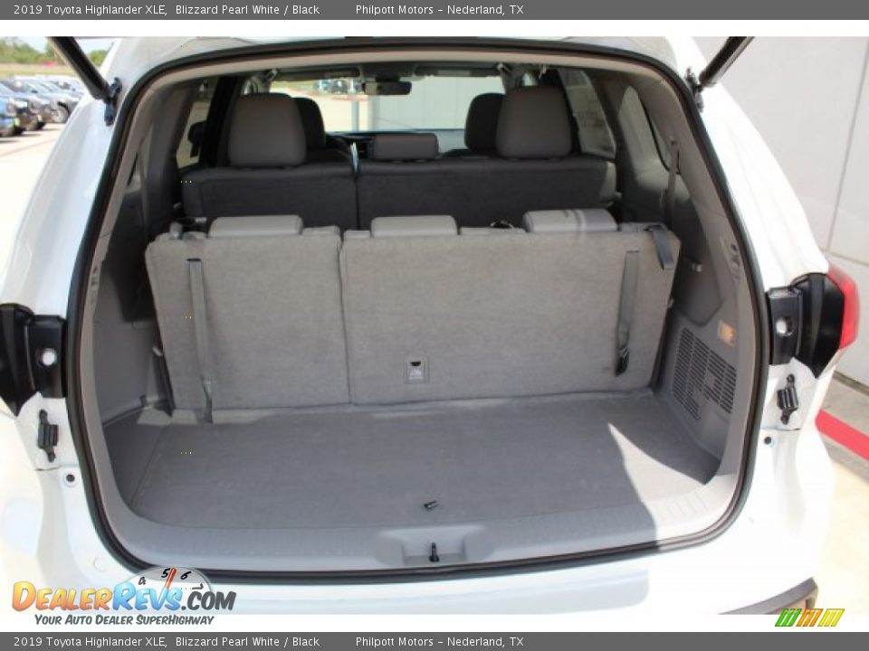 2019 Toyota Highlander XLE Blizzard Pearl White / Black Photo #22