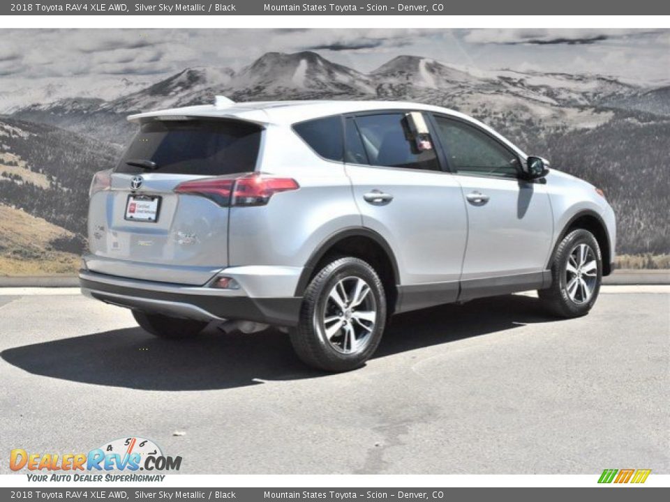 2018 Toyota RAV4 XLE AWD Silver Sky Metallic / Black Photo #3