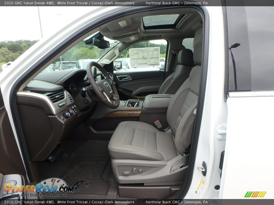 Front Seat of 2020 GMC Yukon Denali 4WD Photo #13