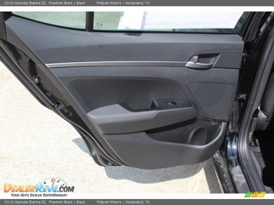 2019 Hyundai Elantra SE Phantom Black / Black Photo #18
