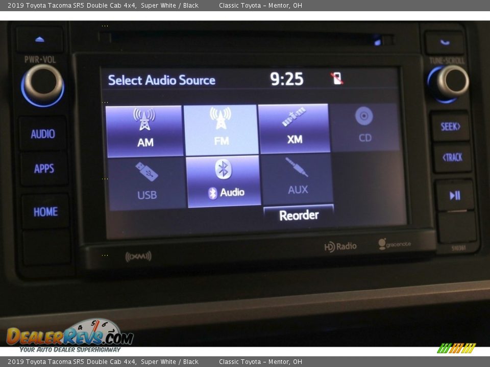 2019 Toyota Tacoma SR5 Double Cab 4x4 Super White / Black Photo #11