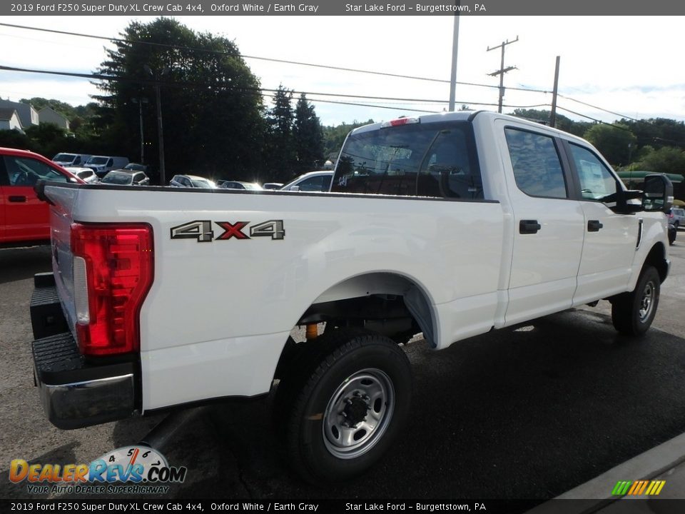 2019 Ford F250 Super Duty XL Crew Cab 4x4 Oxford White / Earth Gray Photo #5