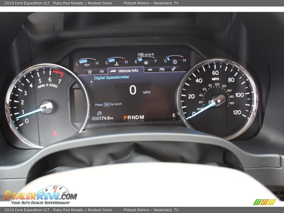 2019 Ford Expedition XLT Ruby Red Metallic / Medium Stone Photo #14