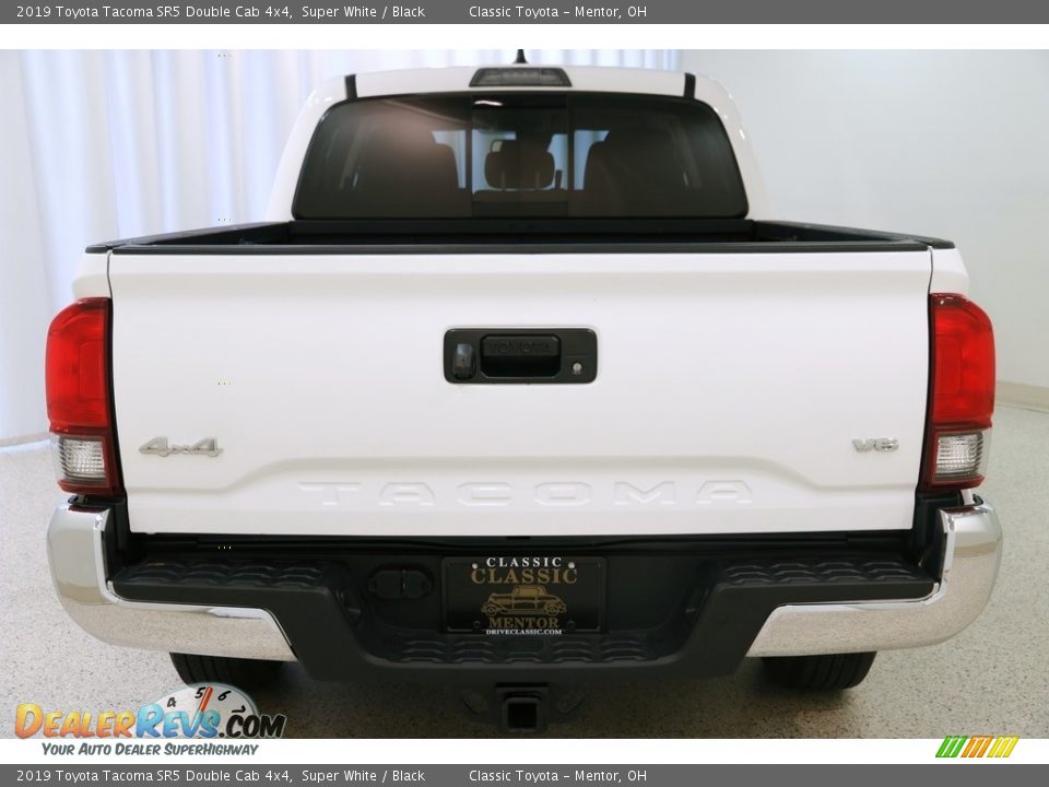 2019 Toyota Tacoma SR5 Double Cab 4x4 Super White / Black Photo #19