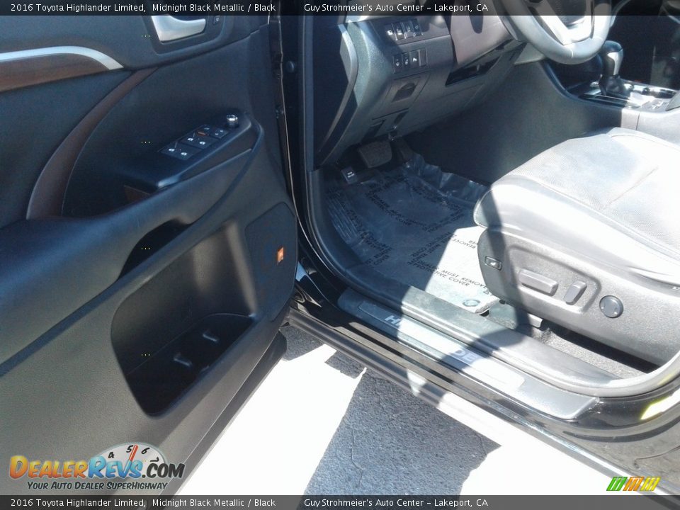 2016 Toyota Highlander Limited Midnight Black Metallic / Black Photo #11
