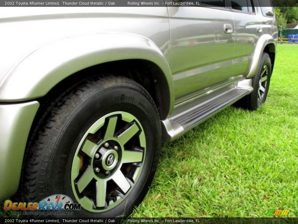 2002 Toyota 4Runner Limited Thunder Cloud Metallic / Oak Photo #26
