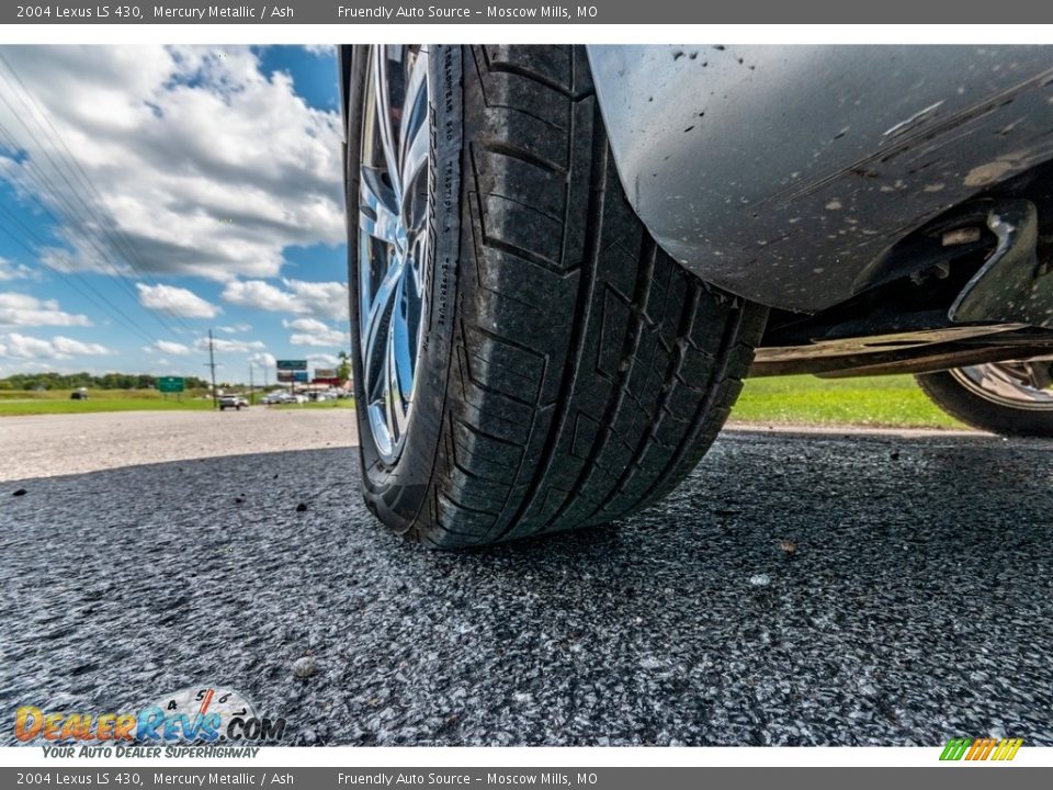 2004 Lexus LS 430 Mercury Metallic / Ash Photo #12