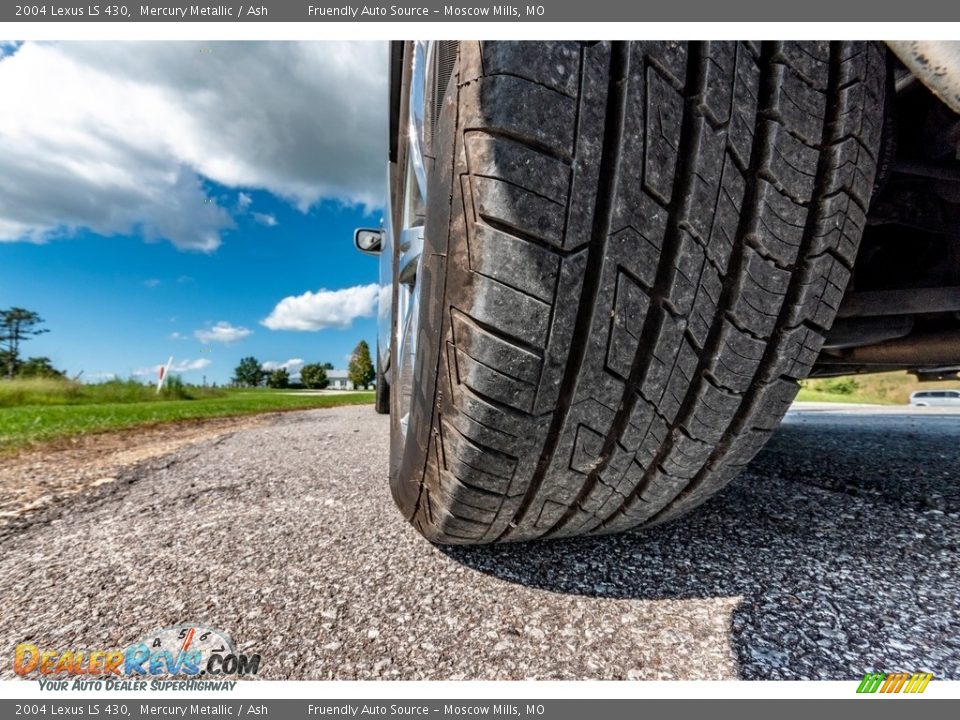 2004 Lexus LS 430 Mercury Metallic / Ash Photo #14