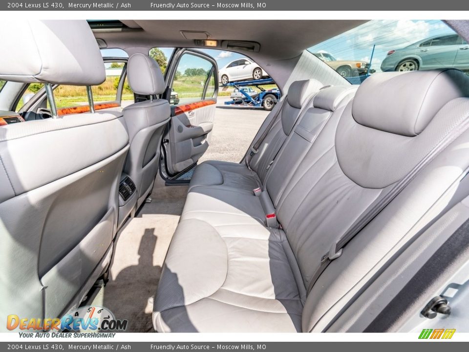 2004 Lexus LS 430 Mercury Metallic / Ash Photo #23