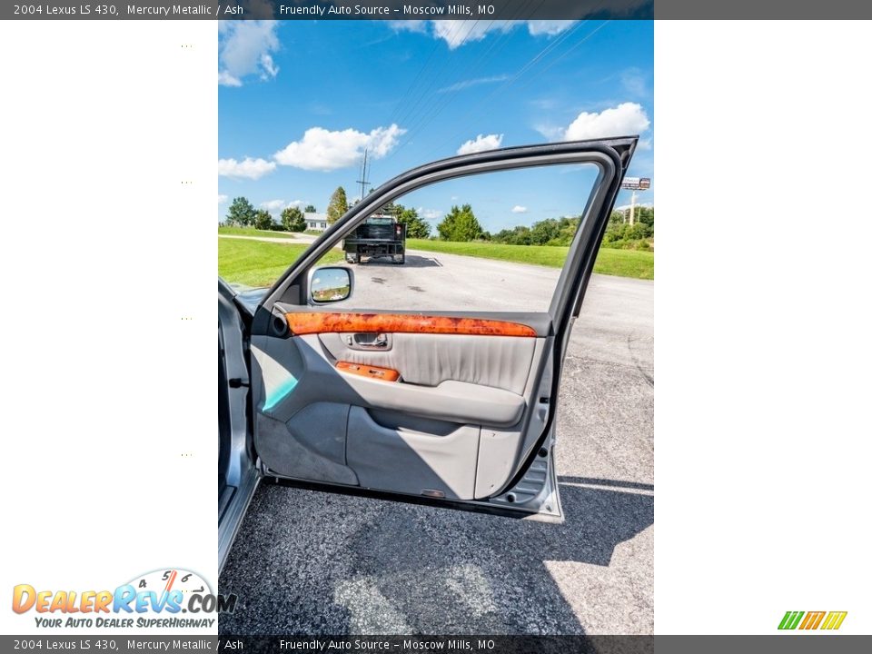 2004 Lexus LS 430 Mercury Metallic / Ash Photo #27
