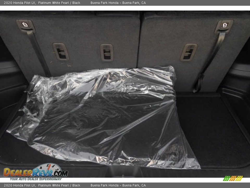 2020 Honda Pilot LX Platinum White Pearl / Black Photo #28