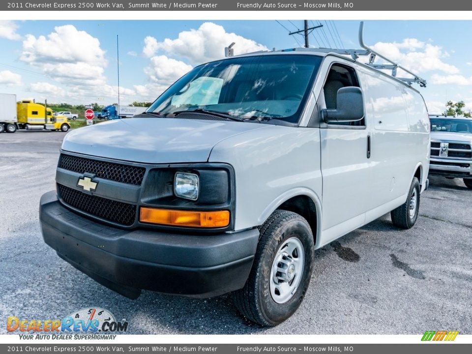 2011 Chevrolet Express 2500 Work Van Summit White / Medium Pewter Photo #8