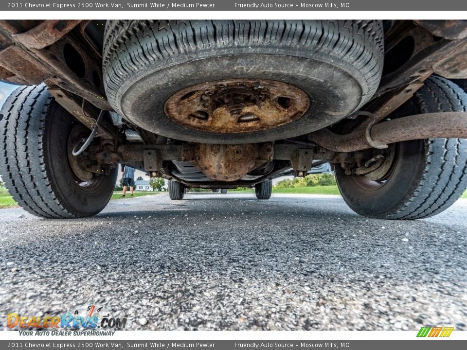 2011 Chevrolet Express 2500 Work Van Summit White / Medium Pewter Photo #13