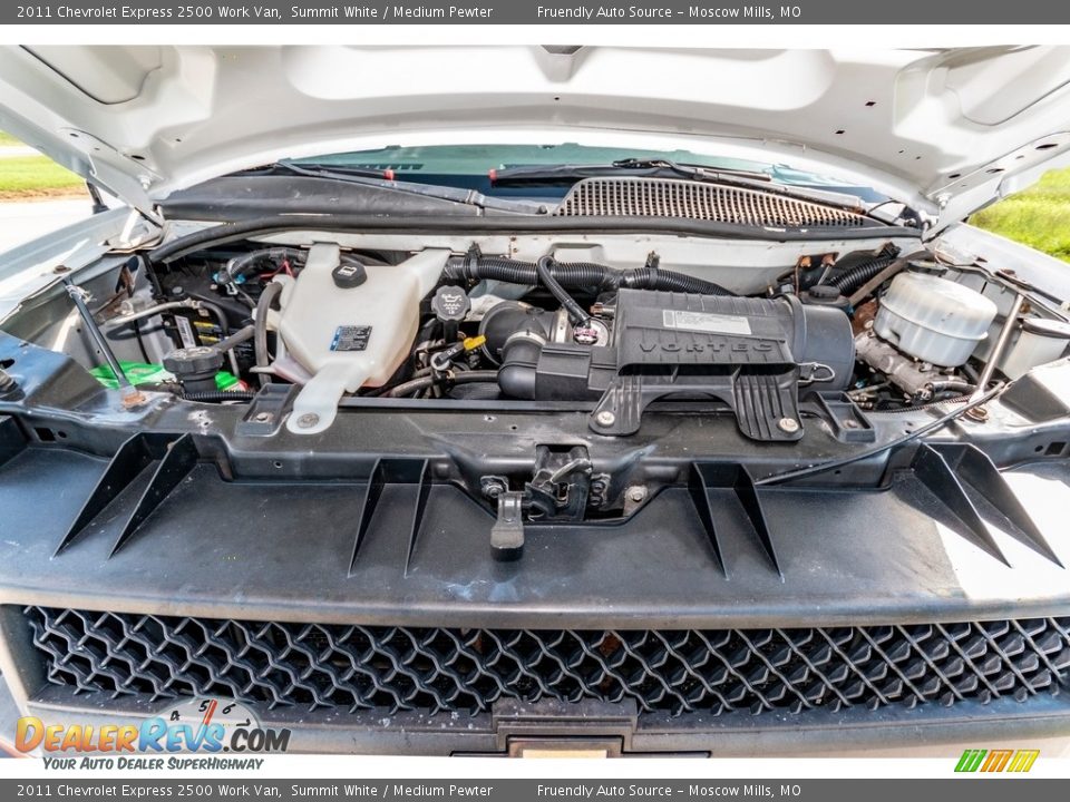 2011 Chevrolet Express 2500 Work Van Summit White / Medium Pewter Photo #16