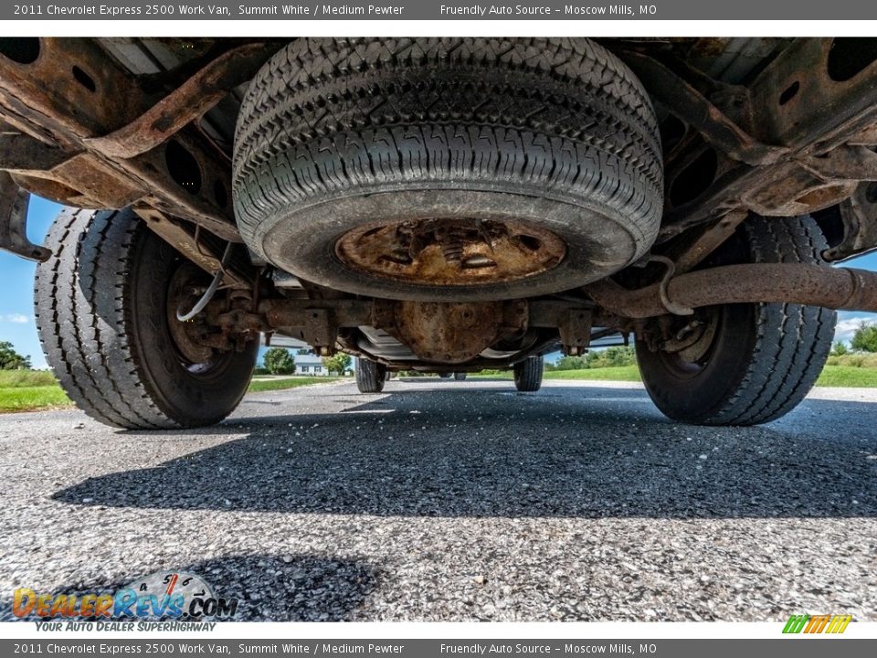 2011 Chevrolet Express 2500 Work Van Summit White / Medium Pewter Photo #22