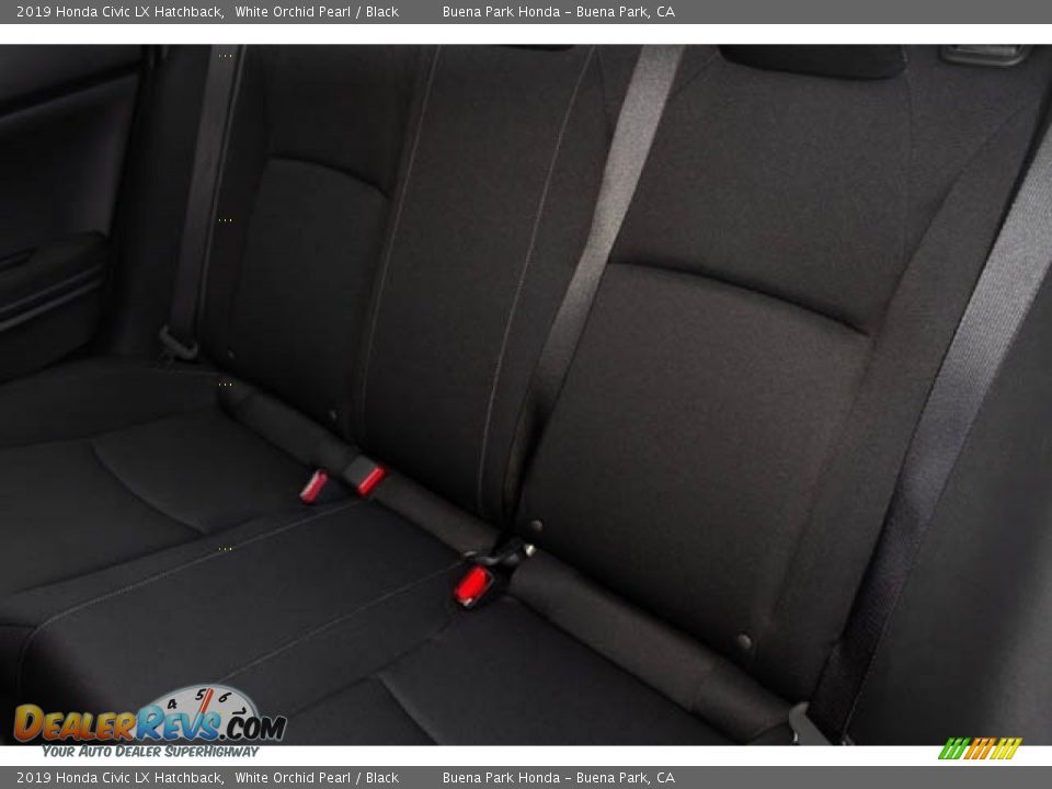 2019 Honda Civic LX Hatchback White Orchid Pearl / Black Photo #15