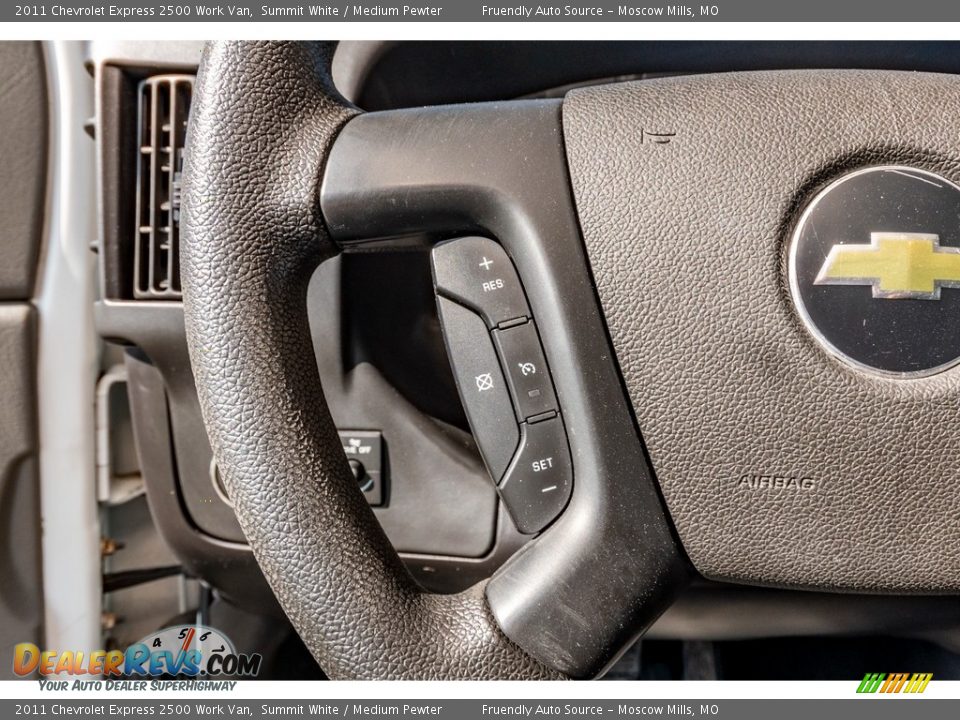 2011 Chevrolet Express 2500 Work Van Summit White / Medium Pewter Photo #36
