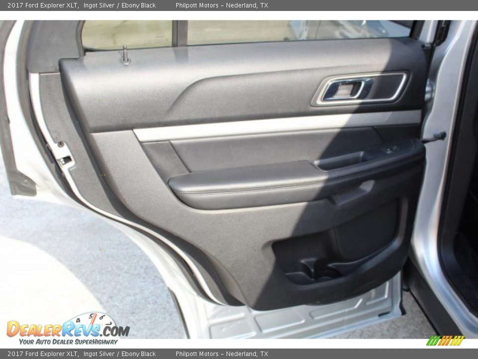 2017 Ford Explorer XLT Ingot Silver / Ebony Black Photo #21