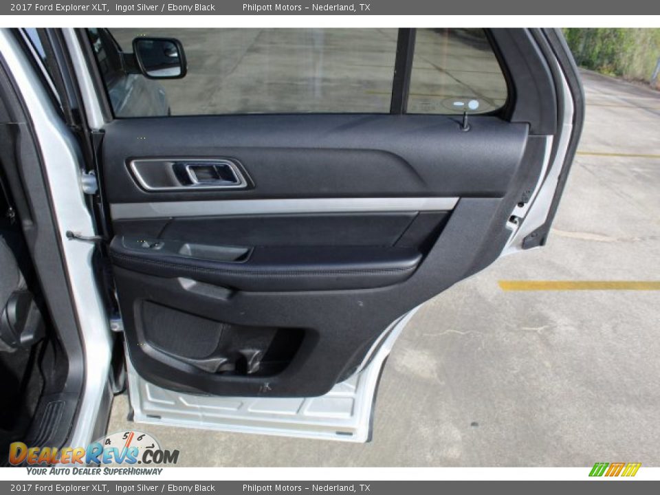 2017 Ford Explorer XLT Ingot Silver / Ebony Black Photo #26