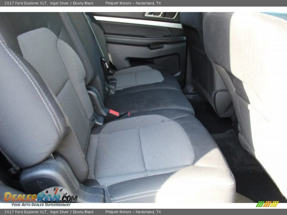 2017 Ford Explorer XLT Ingot Silver / Ebony Black Photo #27