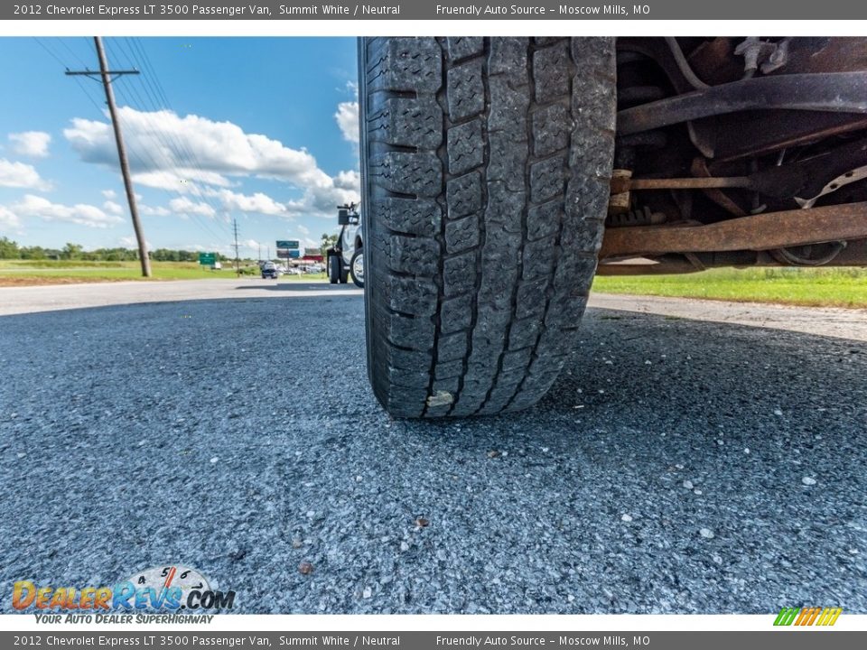2012 Chevrolet Express LT 3500 Passenger Van Summit White / Neutral Photo #11