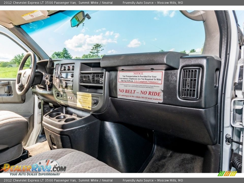 2012 Chevrolet Express LT 3500 Passenger Van Summit White / Neutral Photo #29