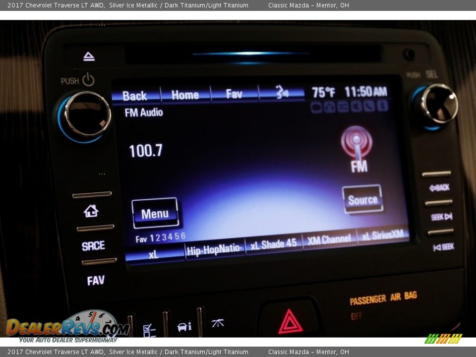 2017 Chevrolet Traverse LT AWD Silver Ice Metallic / Dark Titanium/Light Titanium Photo #12