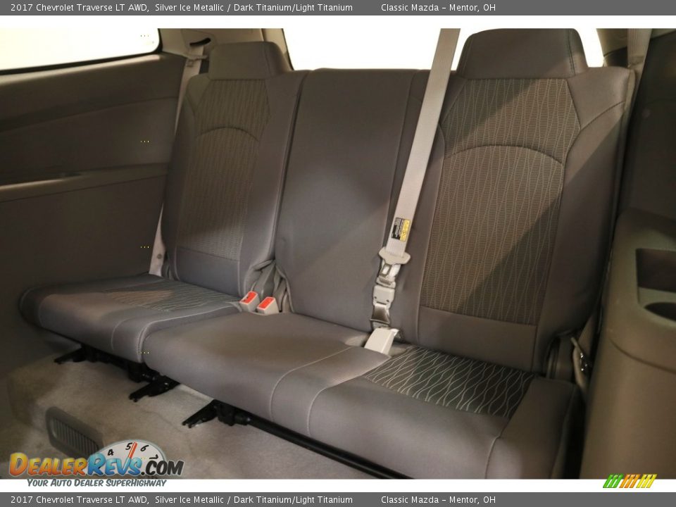 2017 Chevrolet Traverse LT AWD Silver Ice Metallic / Dark Titanium/Light Titanium Photo #21