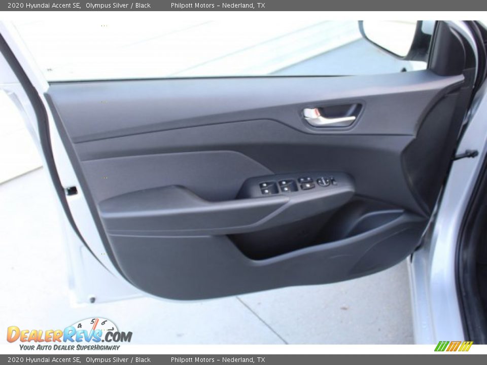 Door Panel of 2020 Hyundai Accent SE Photo #9