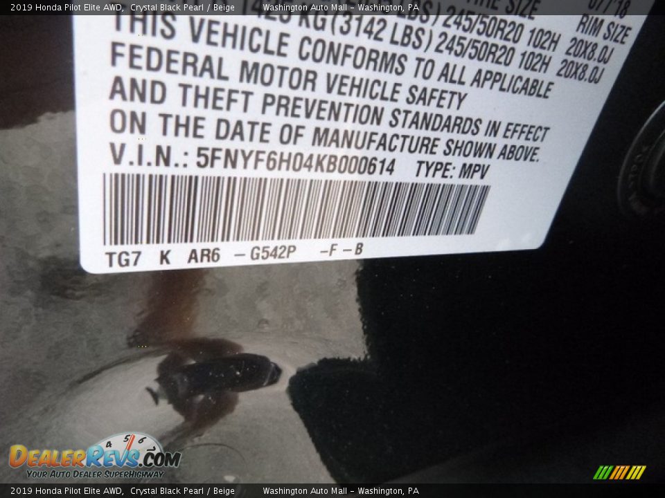 2019 Honda Pilot Elite AWD Crystal Black Pearl / Beige Photo #12