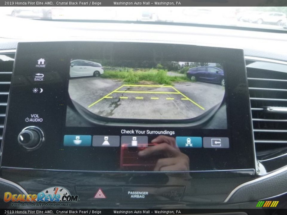 2019 Honda Pilot Elite AWD Crystal Black Pearl / Beige Photo #15