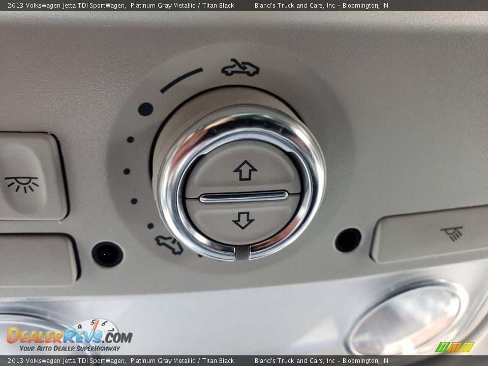 2013 Volkswagen Jetta TDI SportWagen Platinum Gray Metallic / Titan Black Photo #27