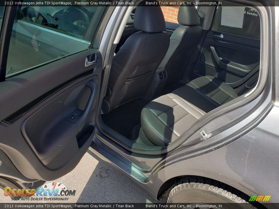 2013 Volkswagen Jetta TDI SportWagen Platinum Gray Metallic / Titan Black Photo #30