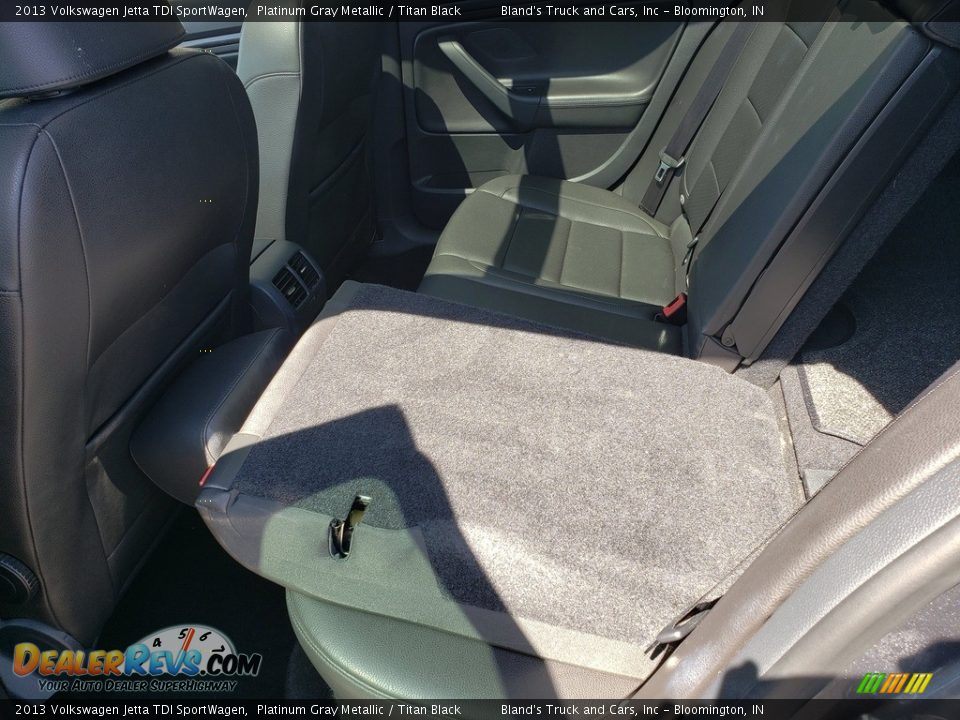 2013 Volkswagen Jetta TDI SportWagen Platinum Gray Metallic / Titan Black Photo #34