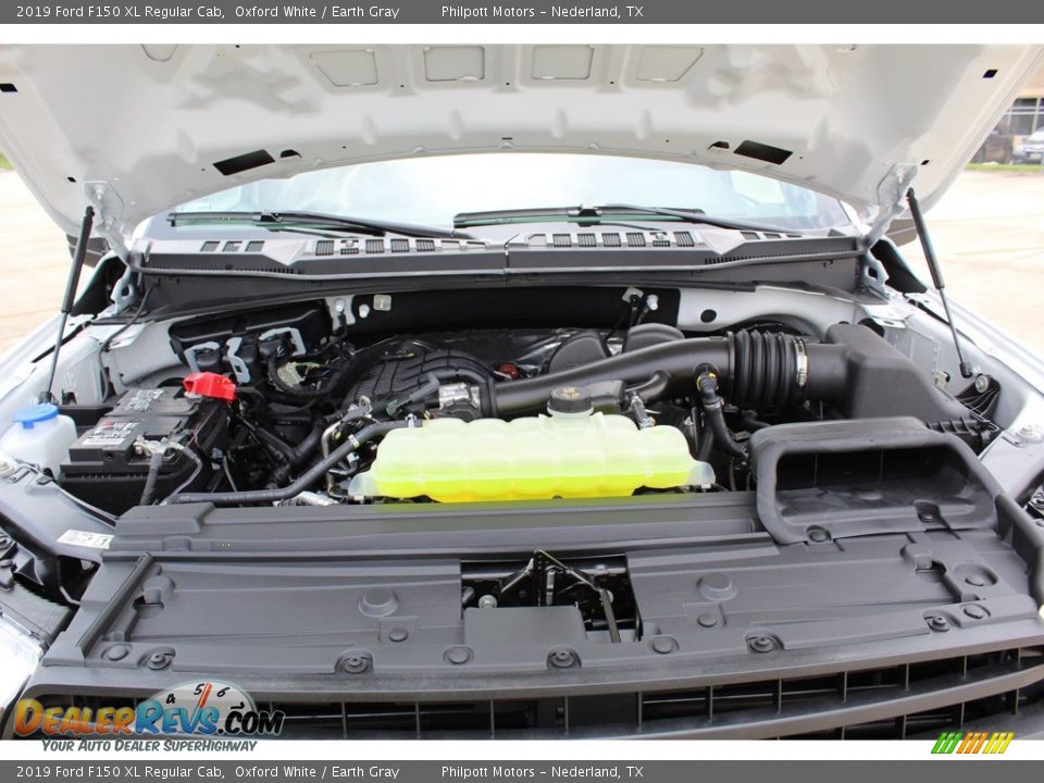 2019 Ford F150 XL Regular Cab Oxford White / Earth Gray Photo #16