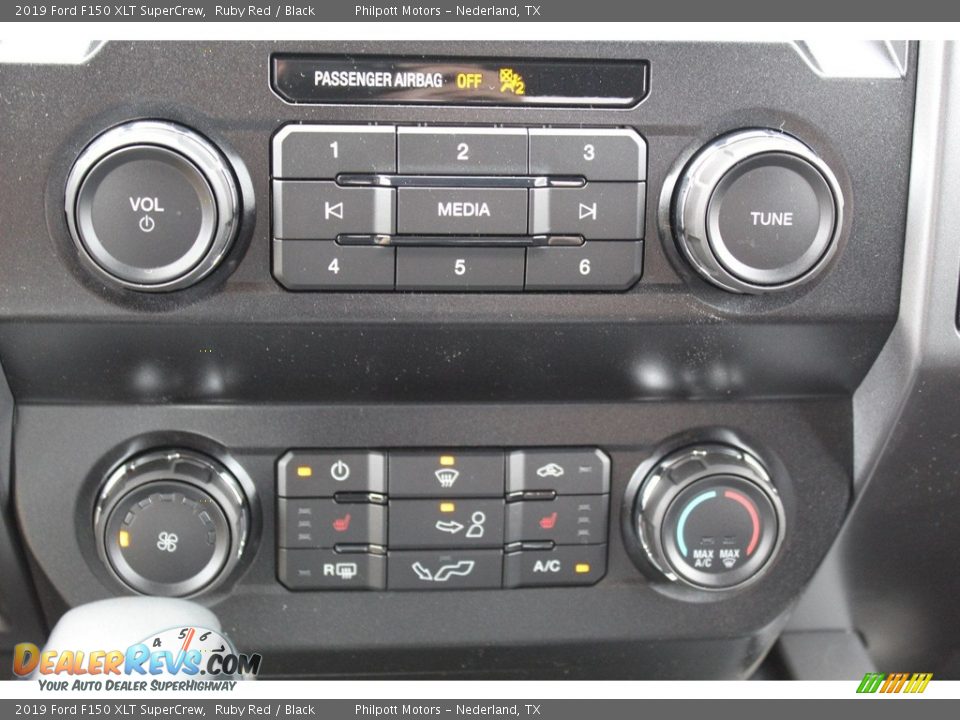 2019 Ford F150 XLT SuperCrew Ruby Red / Black Photo #19