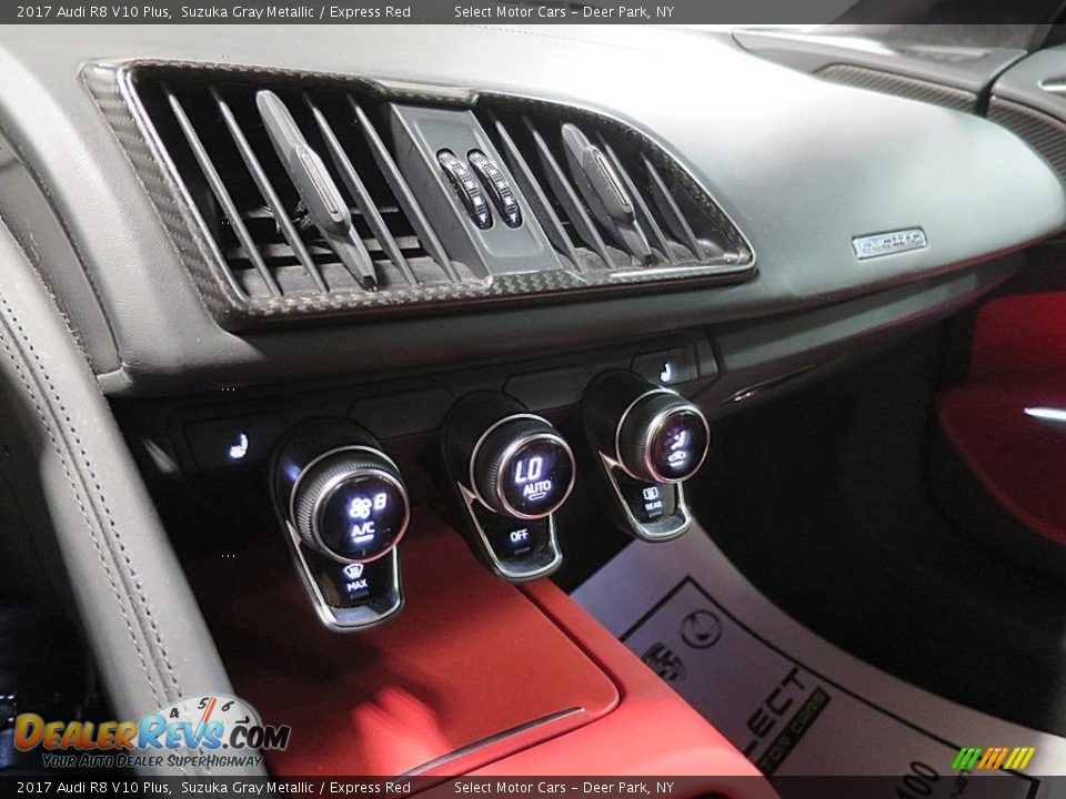 Controls of 2017 Audi R8 V10 Plus Photo #30