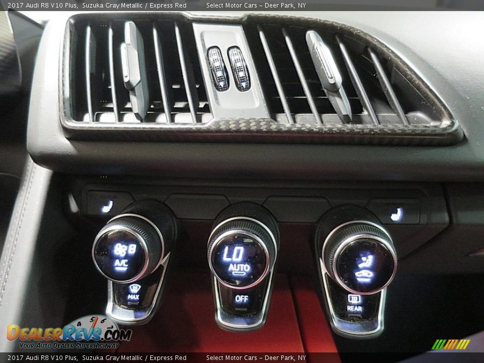 Dashboard of 2017 Audi R8 V10 Plus Photo #31