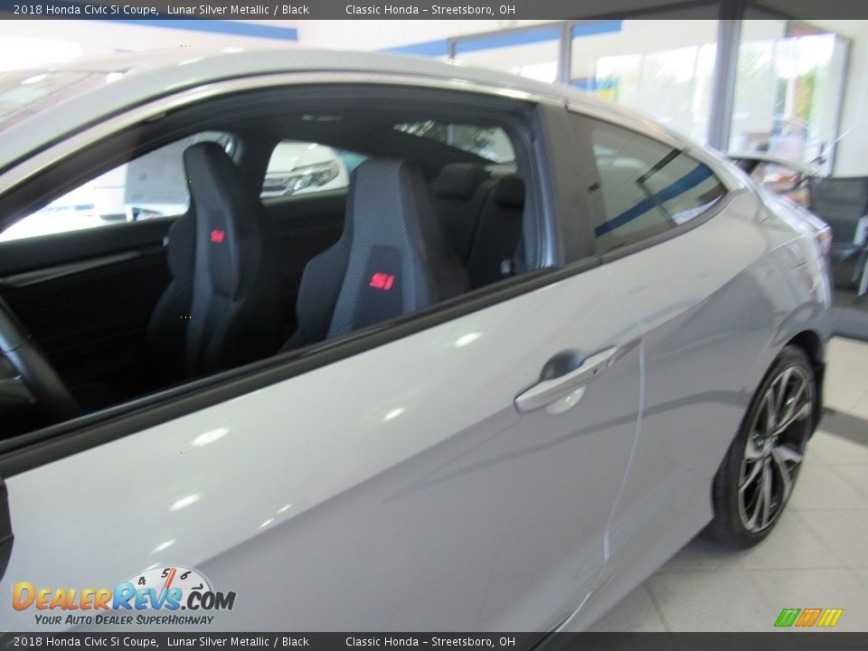 2018 Honda Civic Si Coupe Lunar Silver Metallic / Black Photo #8