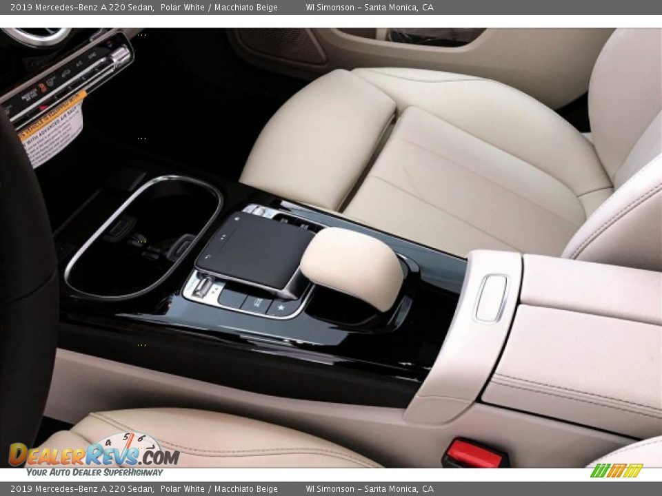 2019 Mercedes-Benz A 220 Sedan Polar White / Macchiato Beige Photo #7