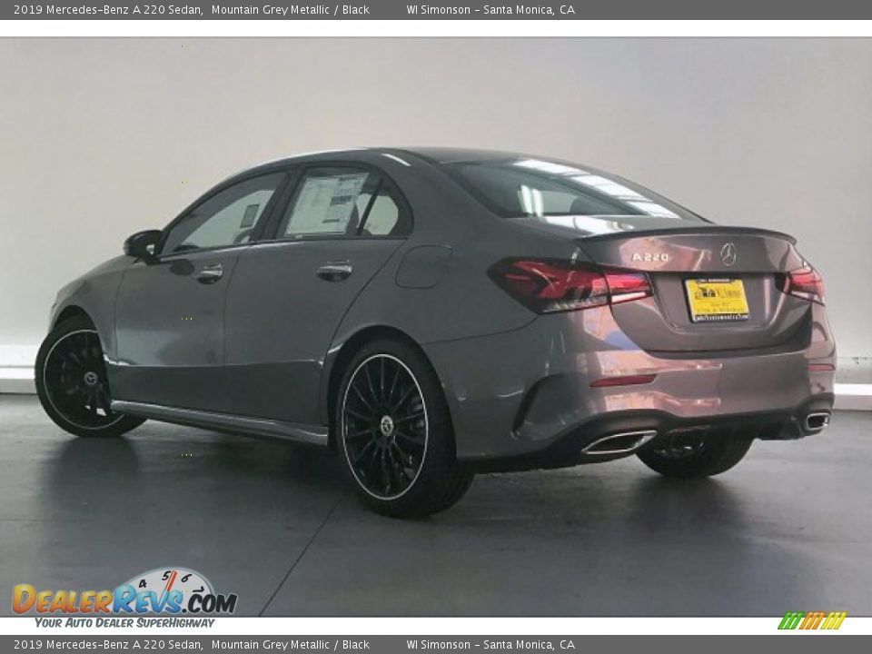 2019 Mercedes-Benz A 220 Sedan Mountain Grey Metallic / Black Photo #2