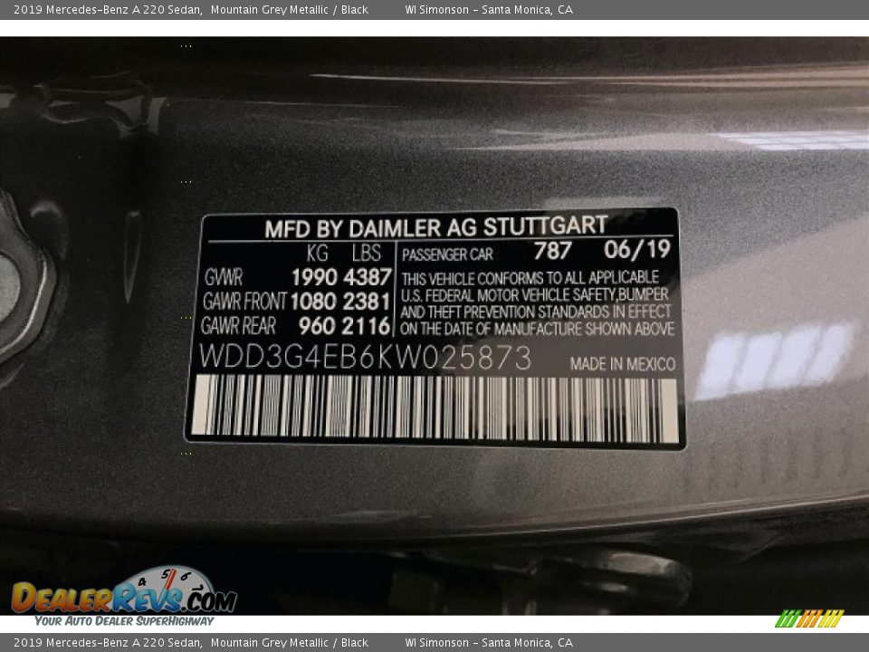 2019 Mercedes-Benz A 220 Sedan Mountain Grey Metallic / Black Photo #11