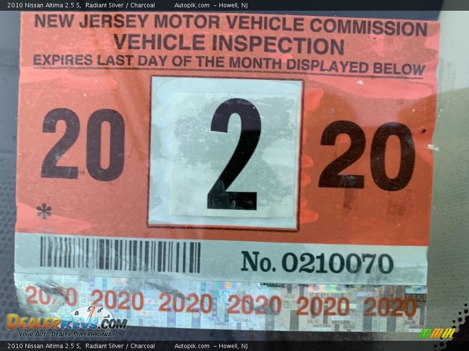 2010 Nissan Altima 2.5 S Radiant Silver / Charcoal Photo #9